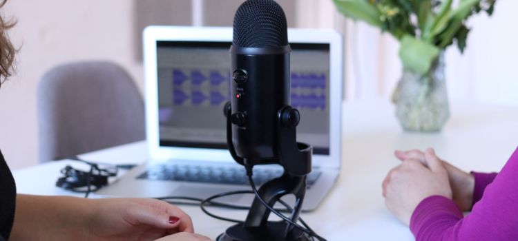 [RESSOURCES] 5 podcasts à découvrir sur le doctorat