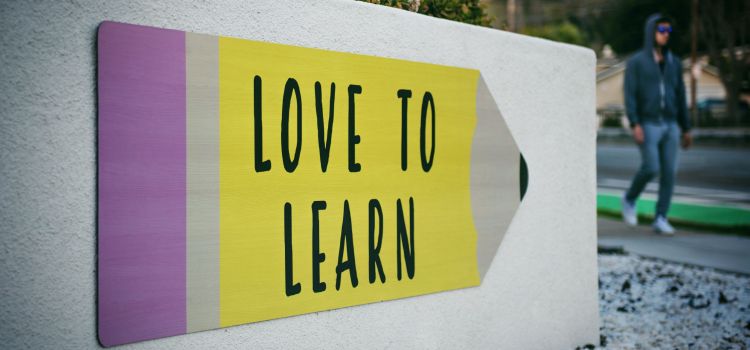 5 formations à suivre durant la thèse